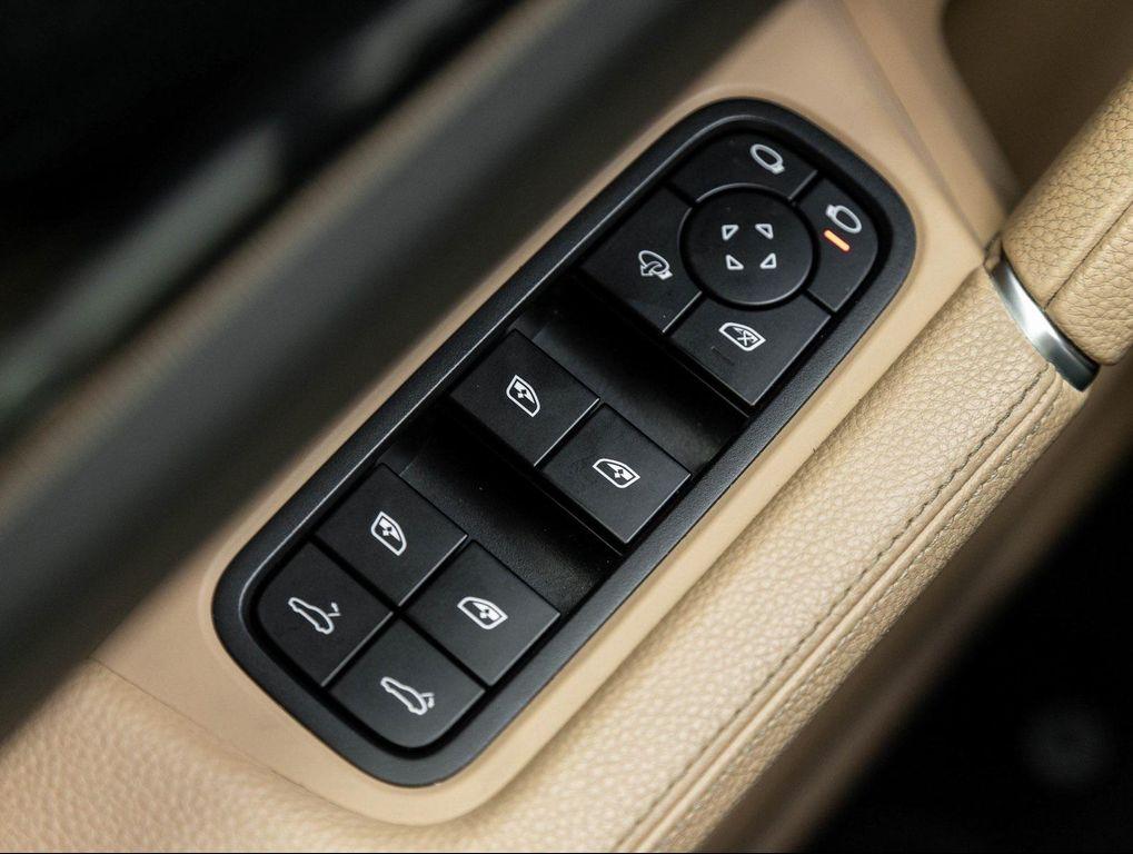 used 2022 Porsche Cayenne car, priced at $54,490