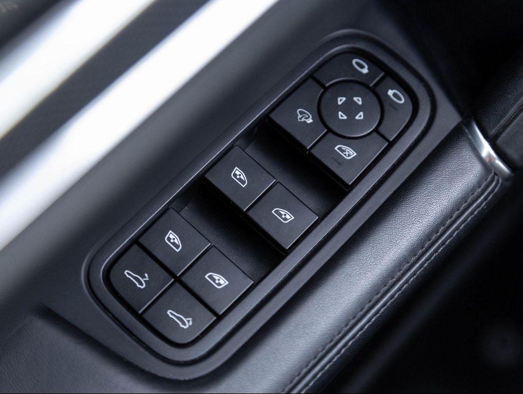 used 2022 Porsche Cayenne car, priced at $61,990