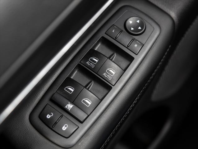 used 2020 Jeep Grand Cherokee car, priced at $22,490