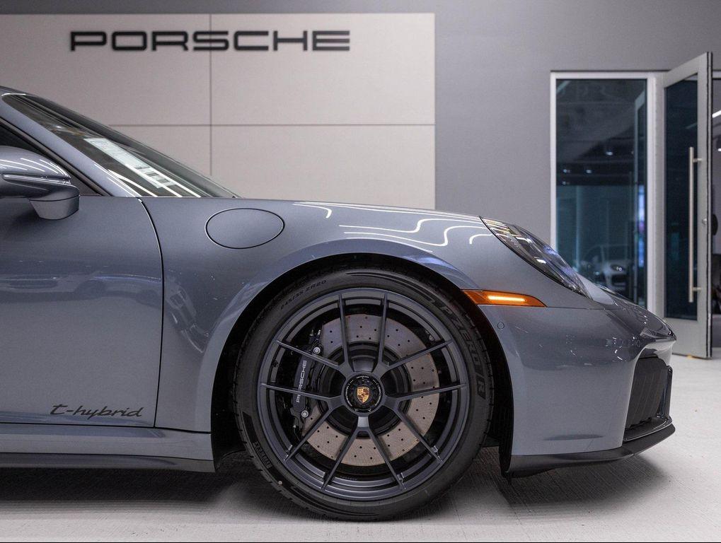 new 2026 Porsche 911 car, priced at $225,090