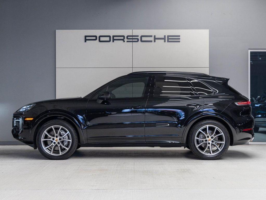 used 2025 Porsche Cayenne car, priced at $89,990
