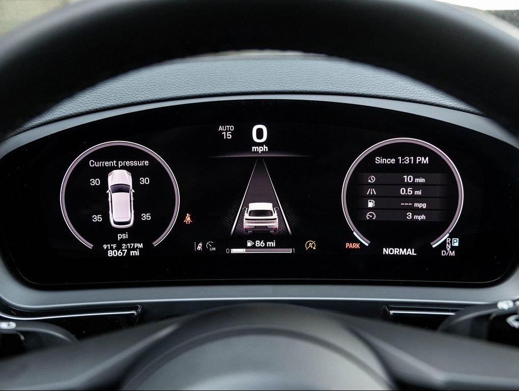 used 2025 Porsche Cayenne car, priced at $89,990