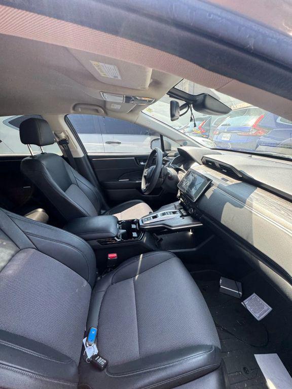 used 2018 Honda Clarity Plug-In Hybrid car, priced at $18,800