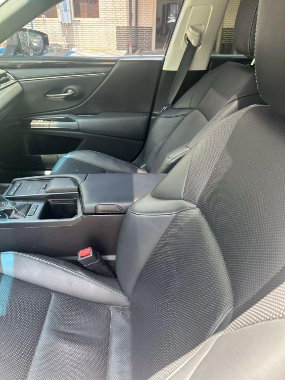 used 2019 Lexus ES 350 car, priced at $22,800
