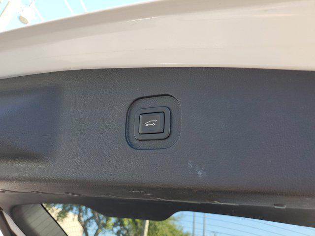 used 2017 Chevrolet Equinox car, priced at $13,148