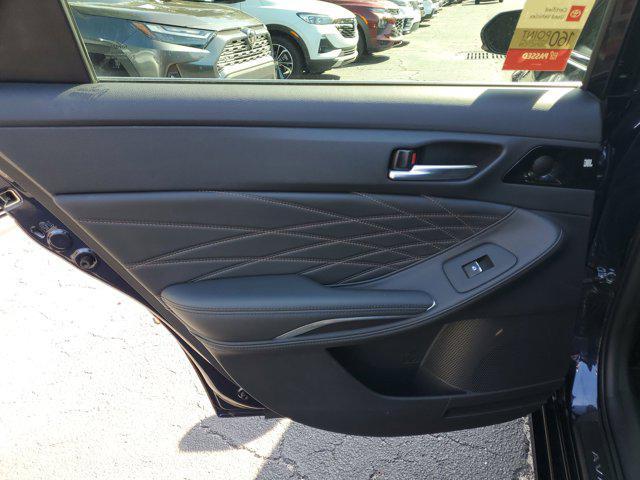 used 2021 Toyota Avalon Hybrid car, priced at $29,900