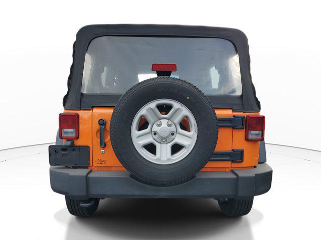 used 2013 Jeep Wrangler Unlimited car, priced at $14,900