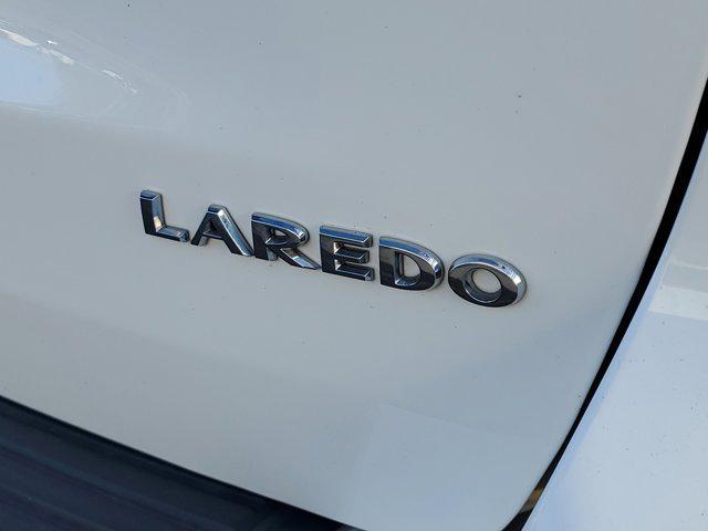 used 2017 Jeep Grand Cherokee car, priced at $11,691