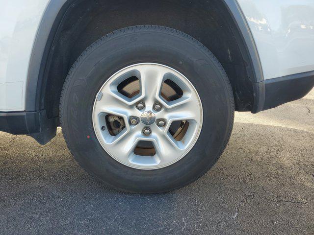 used 2017 Jeep Grand Cherokee car, priced at $11,691