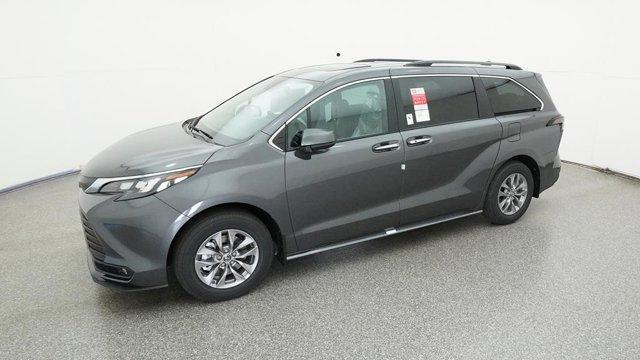 new 2025 Toyota Sienna car