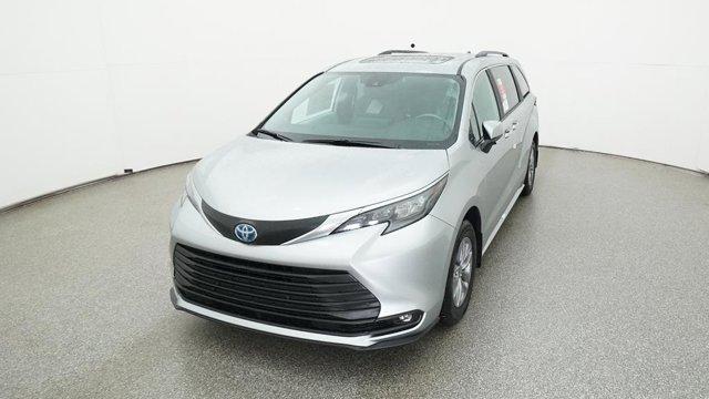 new 2025 Toyota Sienna car