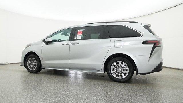 new 2025 Toyota Sienna car