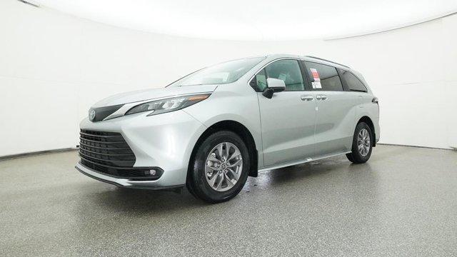 new 2025 Toyota Sienna car