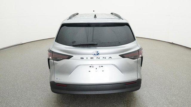 new 2025 Toyota Sienna car