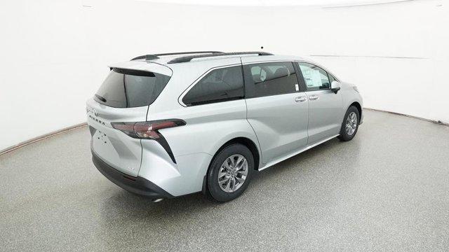 new 2025 Toyota Sienna car