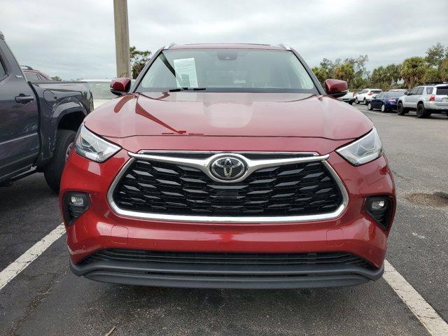 used 2020 Toyota Highlander car, priced at $29,900