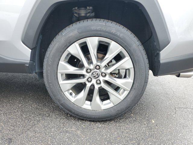 used 2021 Toyota RAV4 car, priced at $21,994