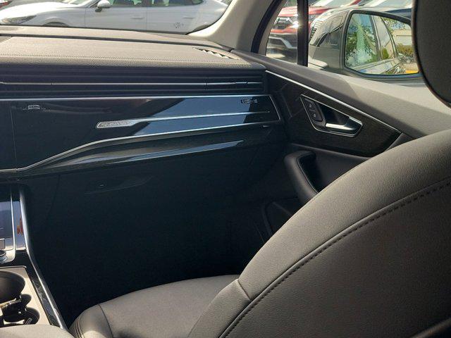 used 2023 Audi Q7 car, priced at $38,655