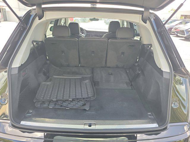 used 2023 Audi Q7 car, priced at $38,655