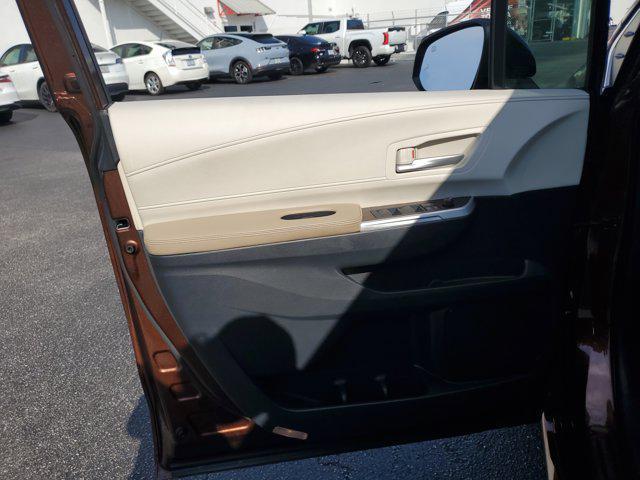 used 2021 Toyota Sienna car, priced at $30,667