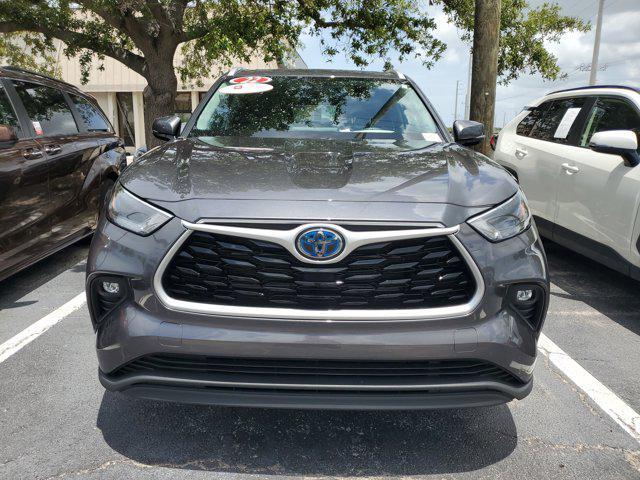 used 2022 Toyota Highlander Hybrid car, priced at $34,808