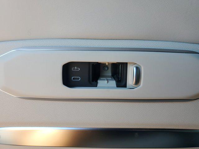 used 2024 BMW X7 car, priced at $85,900