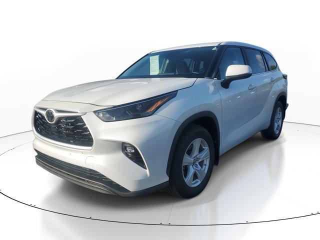 used 2023 Toyota Highlander car, priced at $31,695