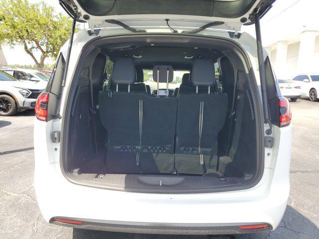 used 2022 Chrysler Pacifica Hybrid car, priced at $23,996