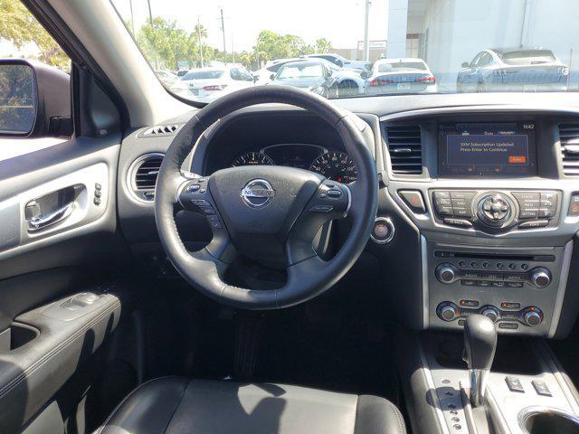 used 2020 Nissan Pathfinder car, priced at $10,604