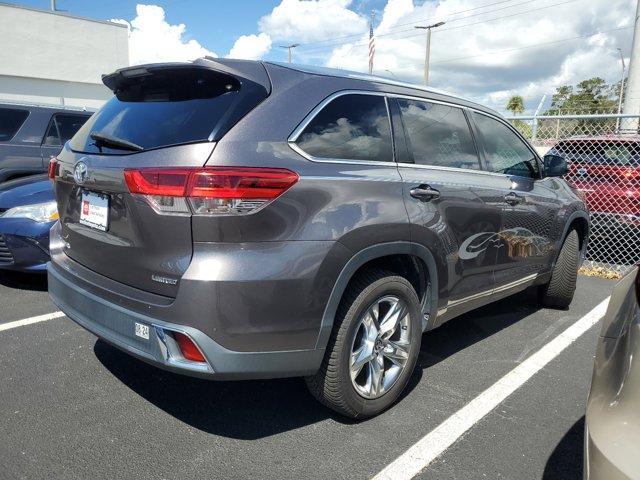 used 2019 Toyota Highlander car, priced at $29,900