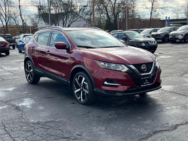 used 2022 Nissan Rogue Sport car, priced at $25,995