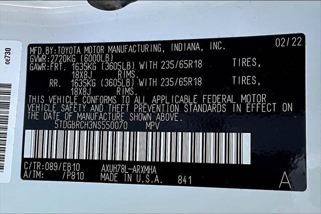 used 2022 Toyota Highlander Hybrid car, priced at $38,967