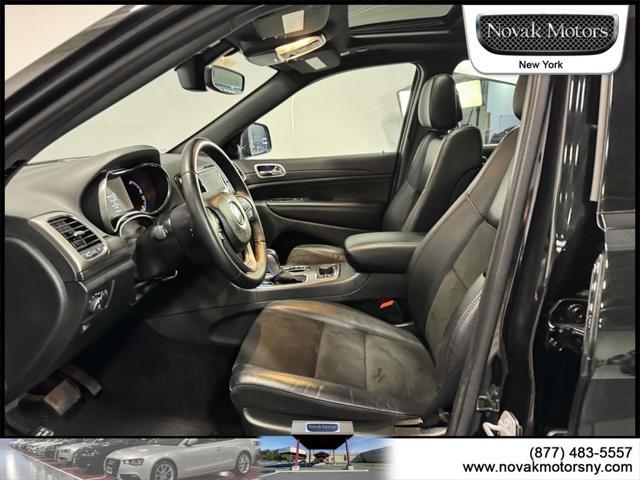 used 2022 Jeep Grand Cherokee car, priced at $31,895