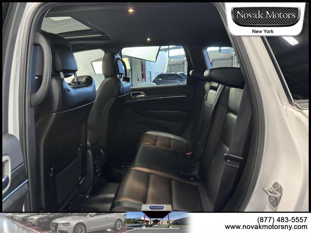 used 2022 Jeep Grand Cherokee car, priced at $30,195