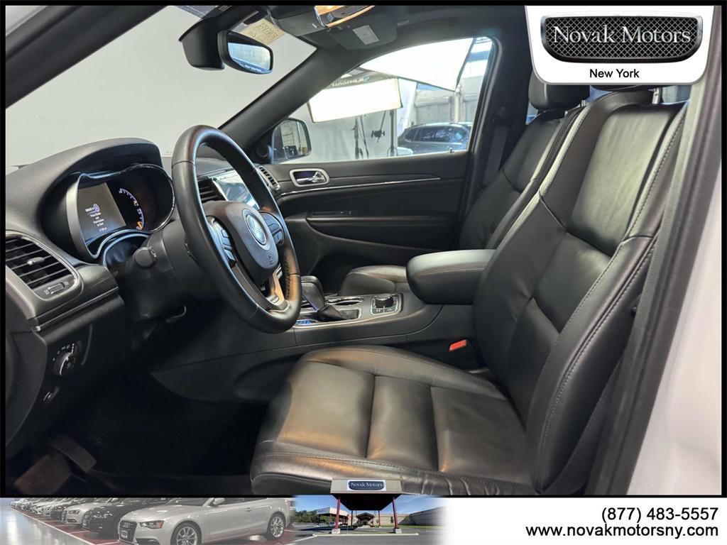 used 2022 Jeep Grand Cherokee car, priced at $30,195