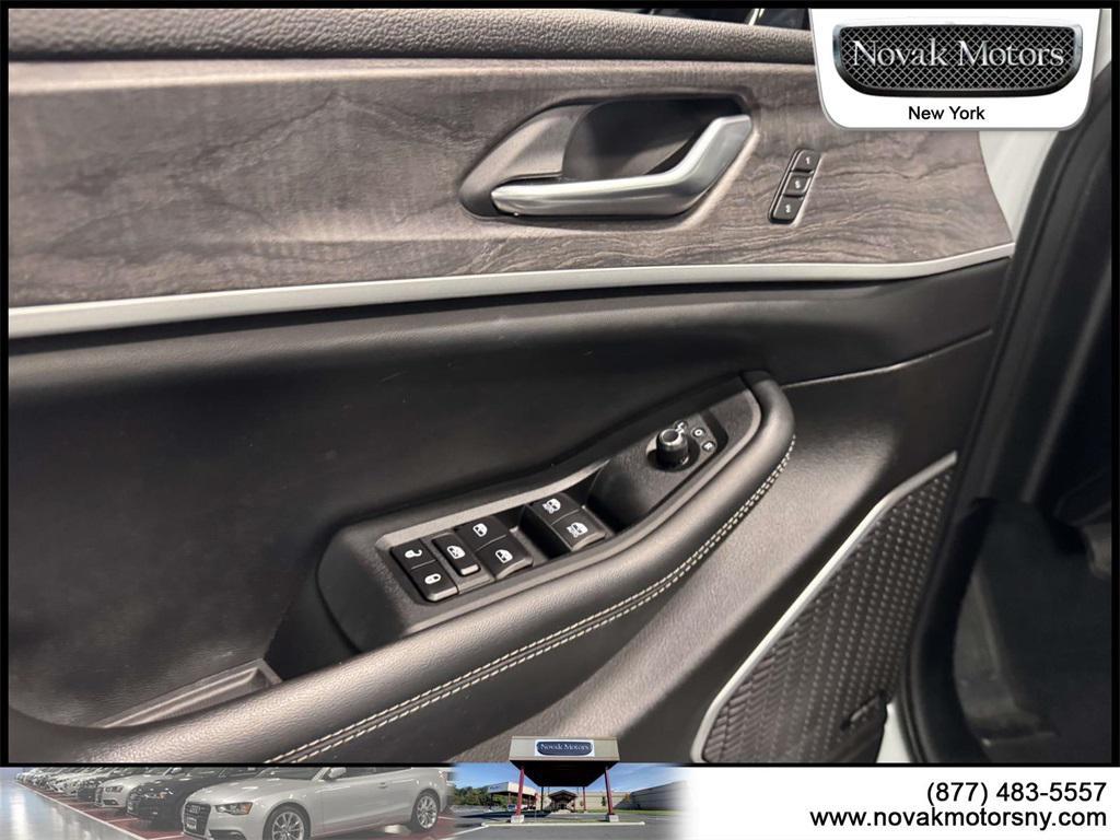 used 2022 Jeep Grand Cherokee L car, priced at $35,995