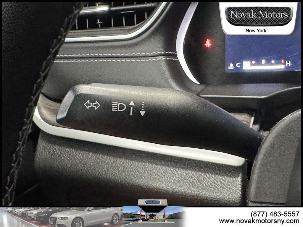 used 2022 Jeep Grand Cherokee L car, priced at $35,995