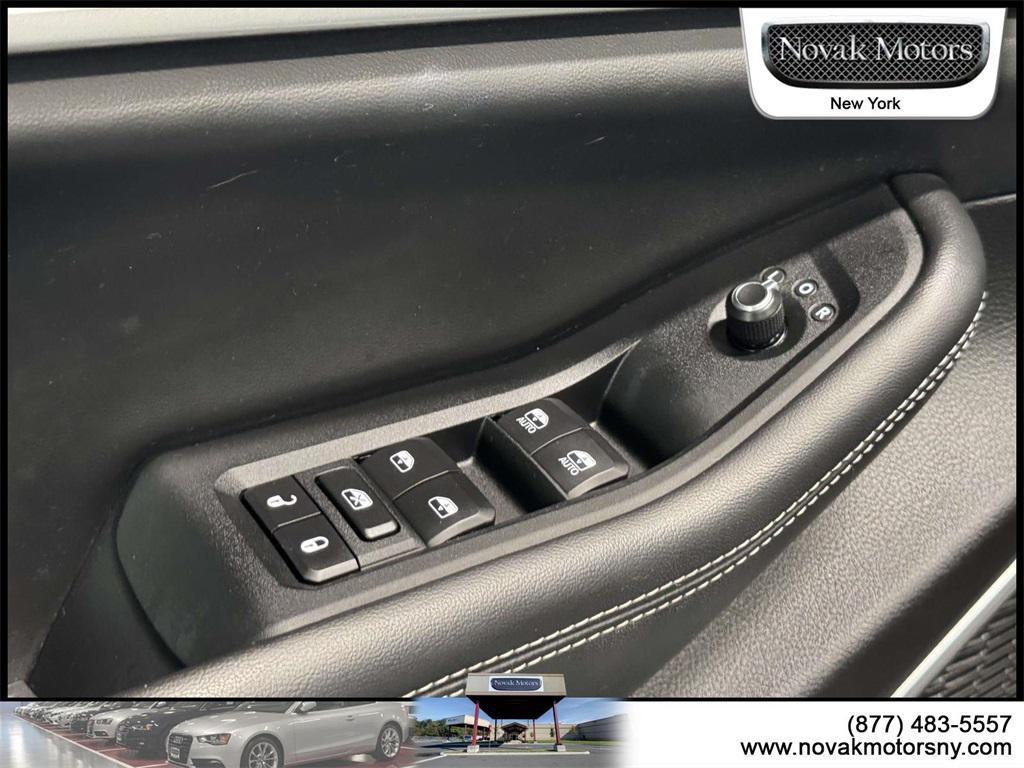 used 2022 Jeep Grand Cherokee L car, priced at $35,995