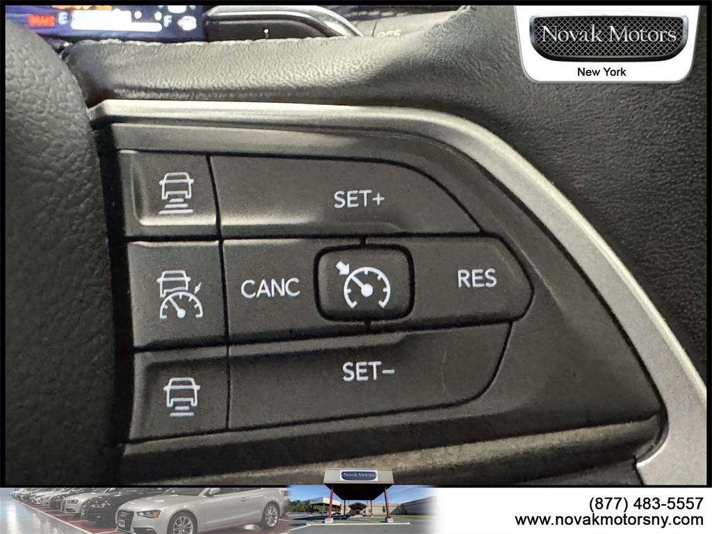 used 2022 Jeep Grand Cherokee L car, priced at $35,995