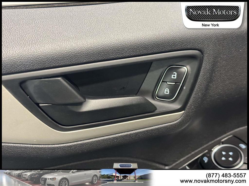 used 2022 Ford Escape car, priced at $21,595