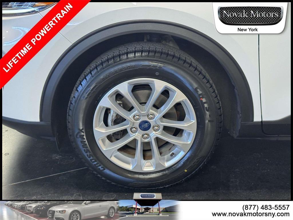 used 2022 Ford Escape car, priced at $21,595