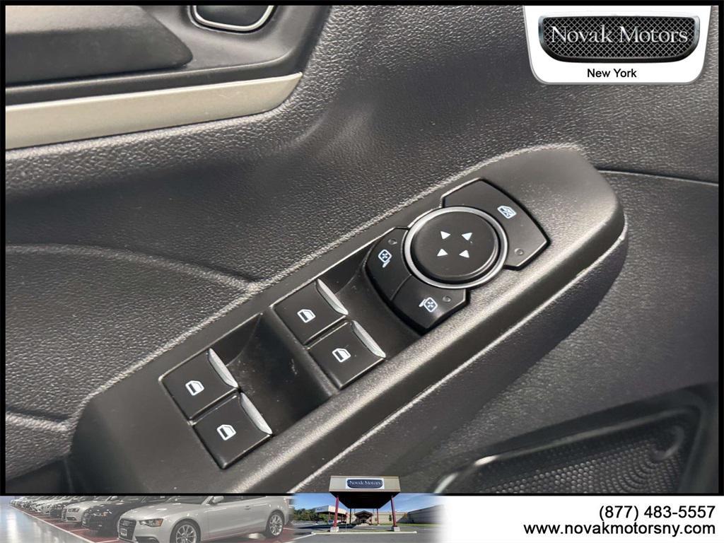 used 2022 Ford Escape car, priced at $21,595