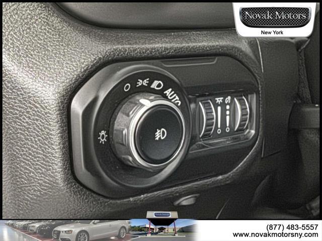 used 2021 Jeep Wrangler Unlimited car, priced at $33,895