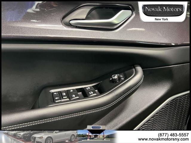 used 2022 Jeep Grand Cherokee car, priced at $35,595