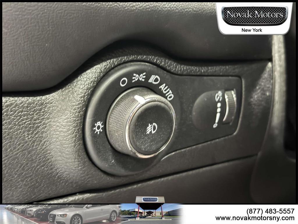used 2022 Dodge Durango car, priced at $30,895