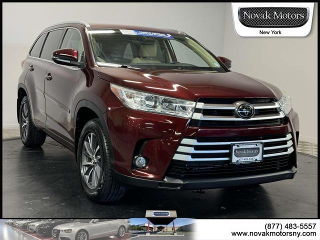 used 2018 Toyota Highlander car, priced at $30,683