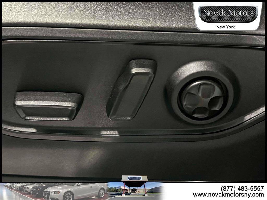 used 2022 Jeep Grand Cherokee L car, priced at $38,990