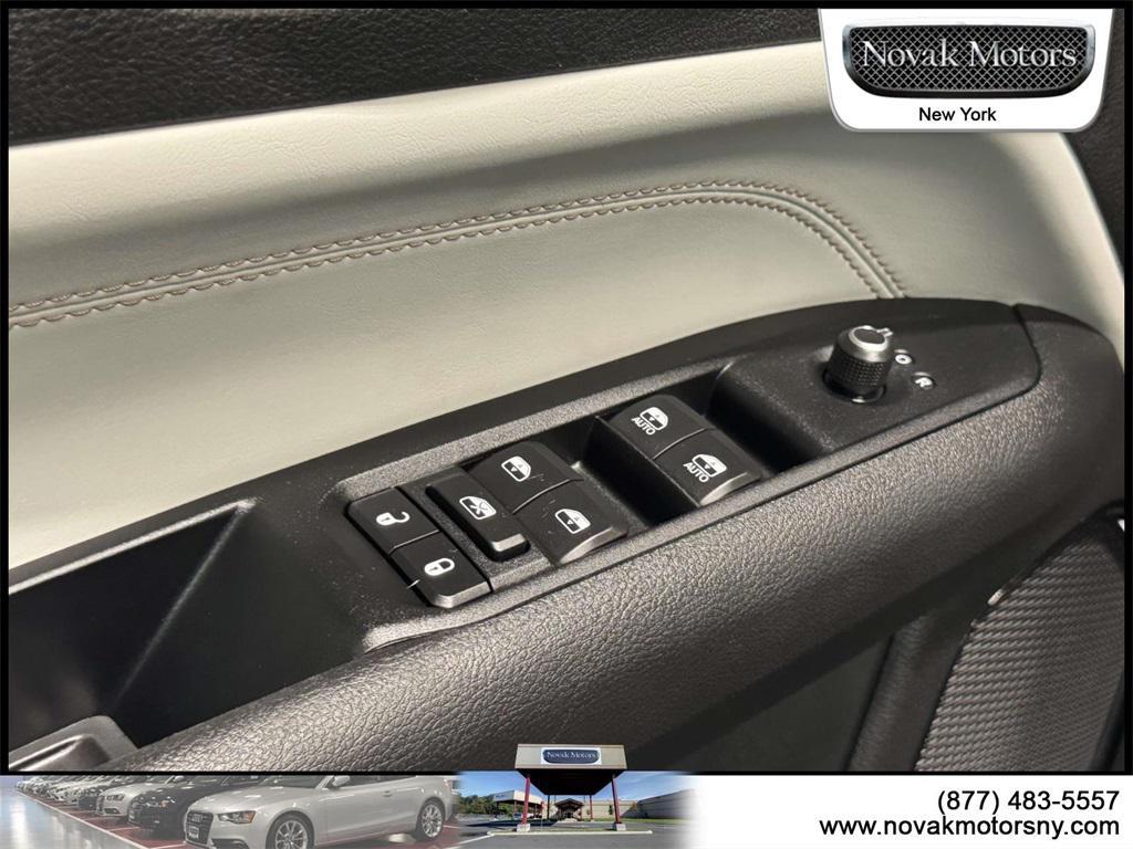 used 2022 Jeep Compass car, priced at $24,499