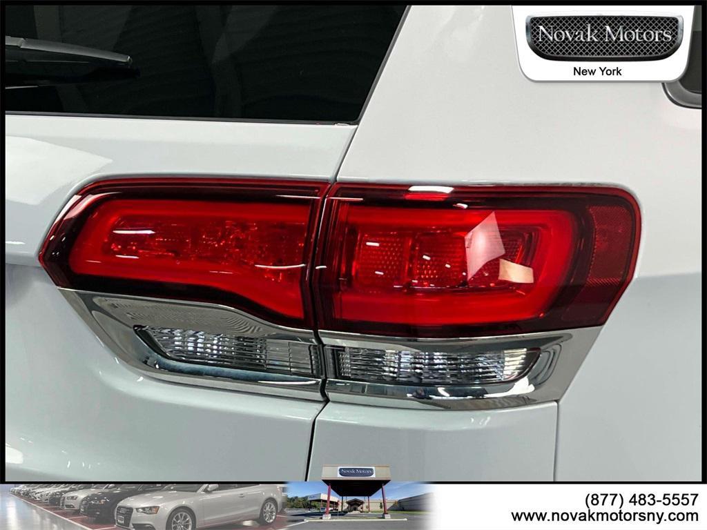 used 2022 Jeep Grand Cherokee car, priced at $30,673