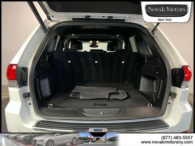 used 2022 Jeep Grand Cherokee car, priced at $33,595